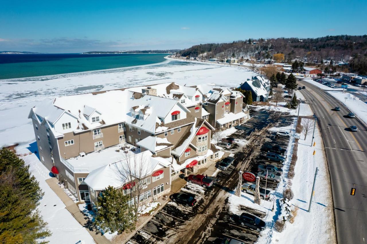 Cherry Tree Inn & Suites Traverse City Luaran gambar