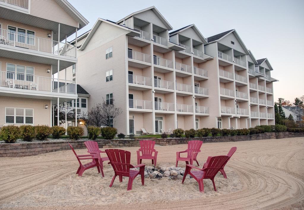 Cherry Tree Inn & Suites Traverse City Luaran gambar