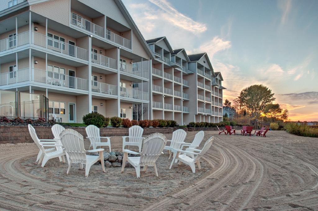 Cherry Tree Inn & Suites Traverse City Luaran gambar