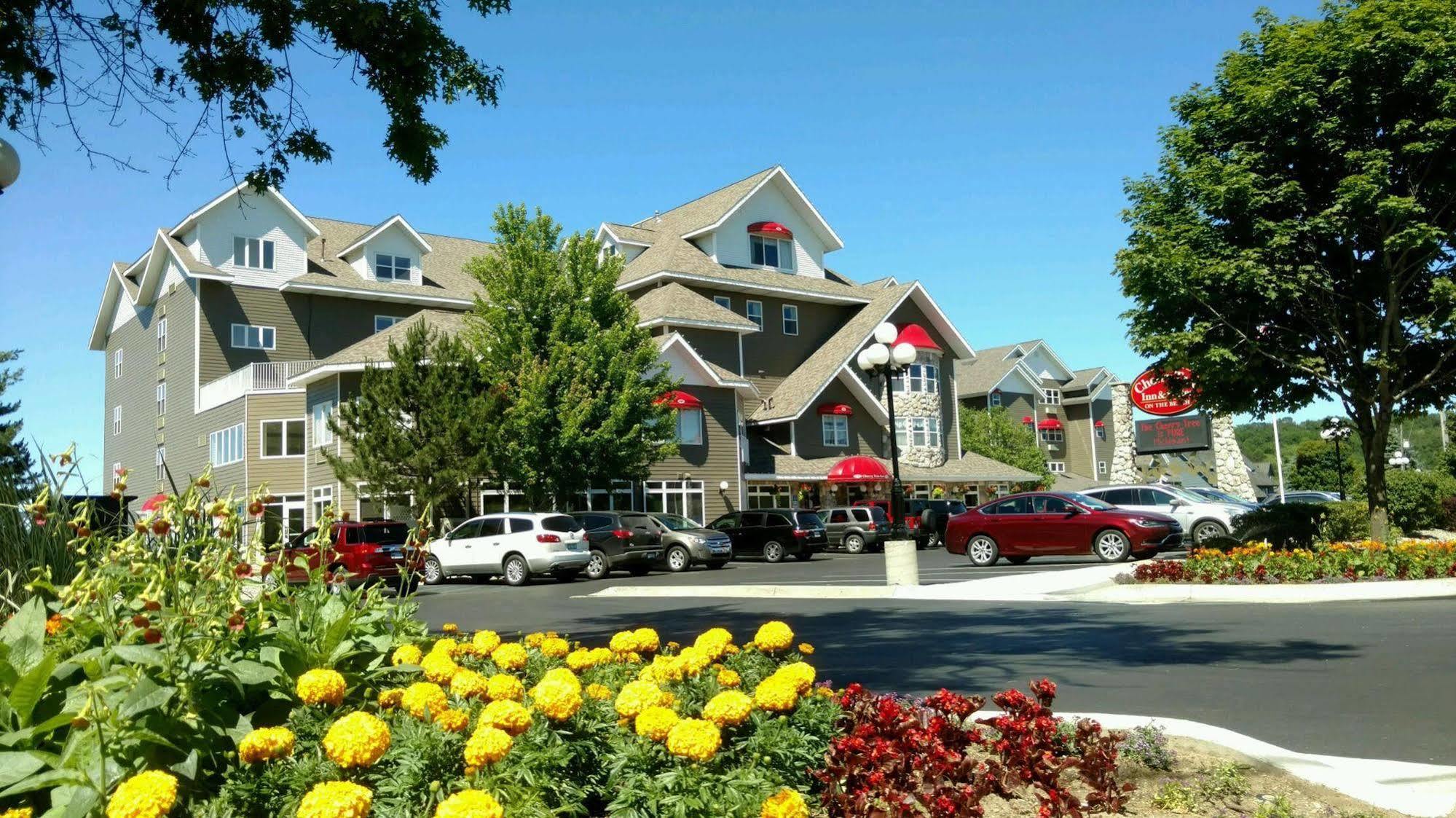 Cherry Tree Inn & Suites Traverse City Luaran gambar